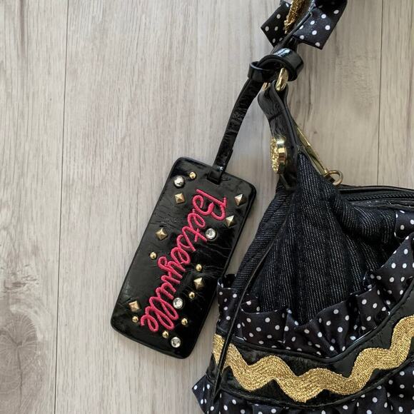 Betseyville Betsey Johnson Lips Shoulder Bag - Picture 2 of 7